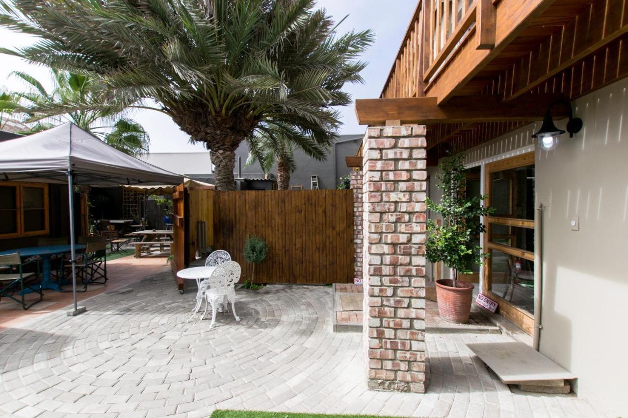 Namibia Nights Accommodation Суакопмунд Екстериор снимка