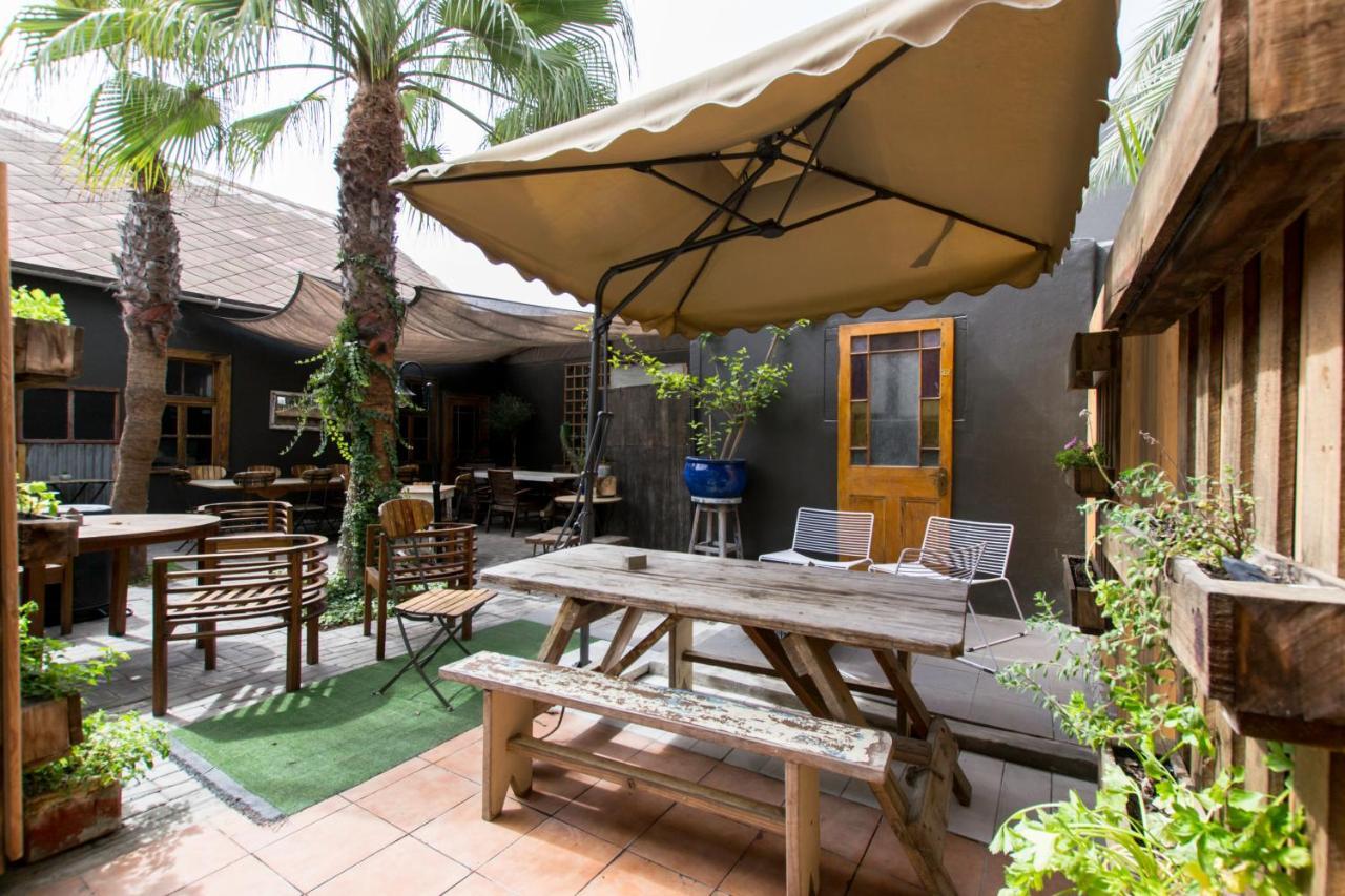 Namibia Nights Accommodation Суакопмунд Екстериор снимка
